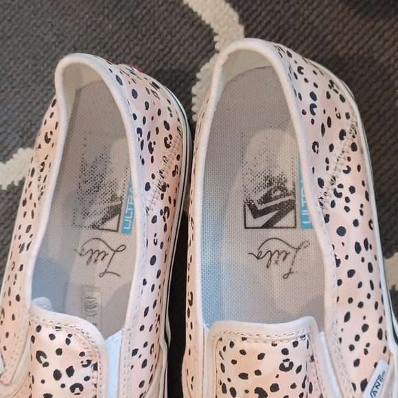 Vans Leila Hurst Animal Print Slip On Sneakers Women's 10 - Picture 14 of 16